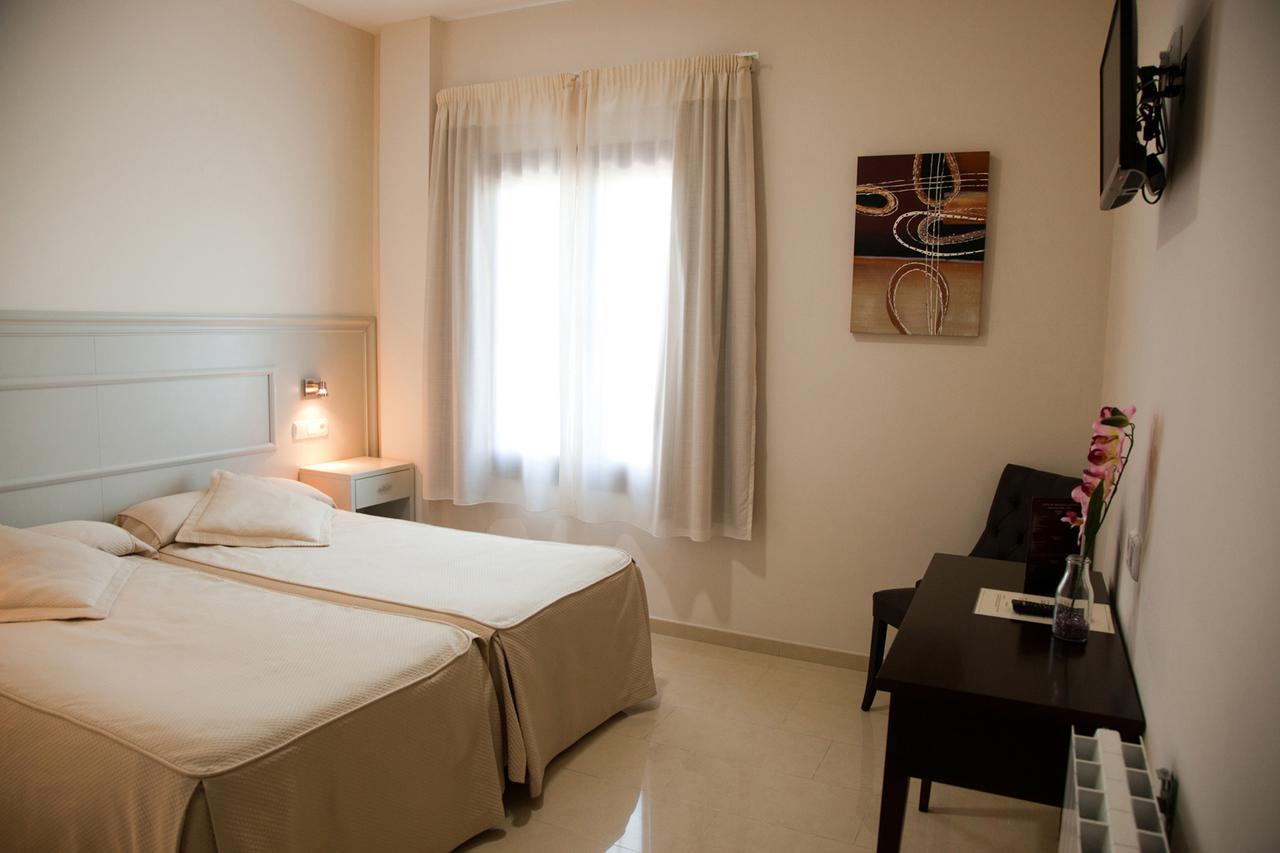 Hotel El Capricho บิยานูเอวาเดลตราบูโก ภายนอก รูปภาพ
