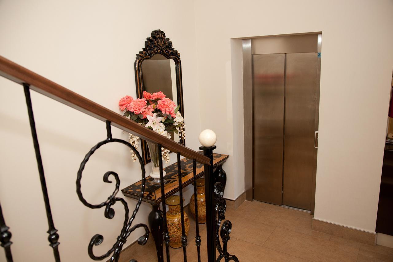 Hotel El Capricho บิยานูเอวาเดลตราบูโก ภายนอก รูปภาพ